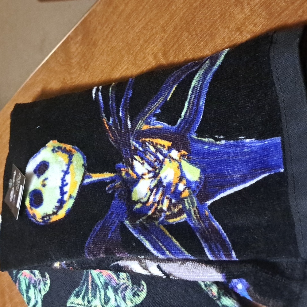 Nightmare before Christmas set 2 towels - Picture 2 of 4